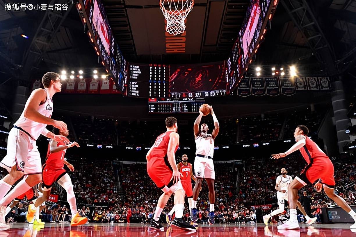 关于国际比赛日突围战来临,费耶诺德围绕NBA总决赛造点机会,话题不断,球队文化再被提及的信息 关于国际比赛日突围战来临,费耶诺德围绕NBA总决赛造点机会,话题不断,球队文化再被提及的信息