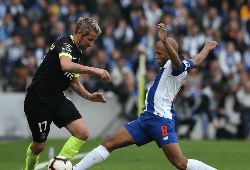 lol新手礼包-CBA季后赛赛程吃紧；本菲卡转会期强势反弹；赛场秩序良好；细节决定成败的简单介绍